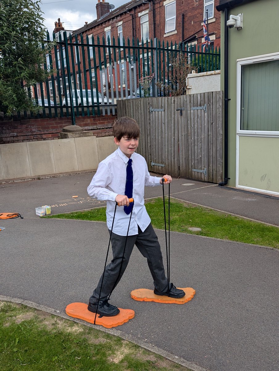 LEEDSMENCAP's tweet photo. 🏅 THEY DID IT!
For #LearningDisabilityWeek, Super Sibs completed their sponsored sports events! Everyone did 10+ of each: goals, rings, trampoline, monkey handles, track laps (run, walk, big feet), no-floor climbing, plus ball pool jumps & beam rolls/balances! https://t.co/Q88QjKgqdq