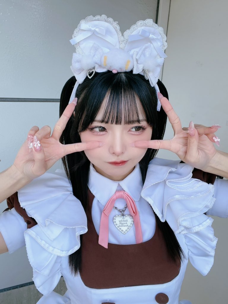 maid_miwako's tweet photo. 本日は、7周年当日( ֊ ̫ ֊ )7！
今まで出会ってくれた全ての人たちありがとう♡

https://t.co/jWYWvDwMLu https://t.co/iP526oH9uK