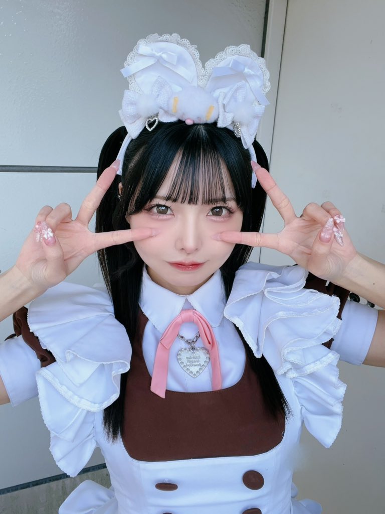 maid_miwako's tweet photo. 本日は、7周年当日( ֊ ̫ ֊ )7！
今まで出会ってくれた全ての人たちありがとう♡

https://t.co/jWYWvDwMLu https://t.co/iP526oH9uK