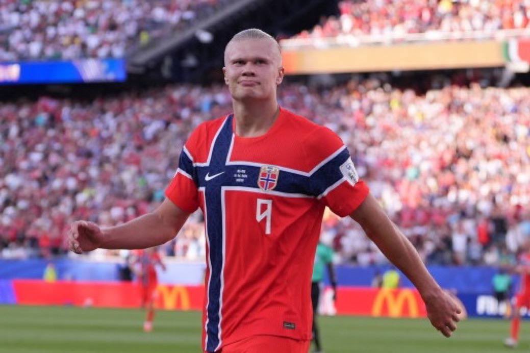 instablog9ja's tweet photo. Norwegian Football Team Reportedly Imported More Than 1,000kg of Food for the World Cup Due to Concerns About U.S. Food Standards https://t.co/kVbP7BZfao
