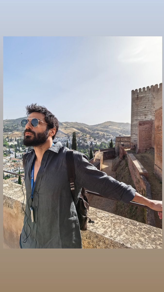 CayogluNews's tweet photo. Serkan Çayoğlu’nun tatil hikayeleri.🩶

#serkançayoğlu | @SerkanCayoglu https://t.co/MYdhVf6wIi