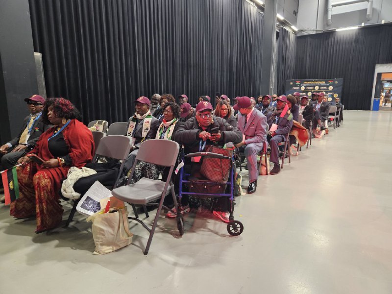 DrakeOfficial06's tweet photo. Just a reminder.

Thank you Biafrans for making history, for trooping into Finland in mass. We have boldly and collectively exercised our inalienable rights to self determination, demonstrating that our new nation is a nation for all Biafrans and that our actions can never be tied to a single individual. 

Congratulations to the citizens of the United States of Biafra, our identity has been restored. 

29/12/2024
#USB