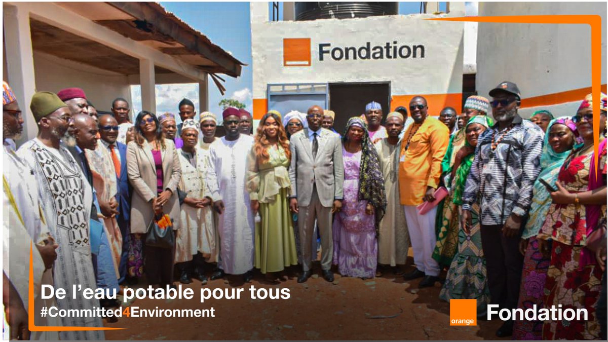 Orange_Cameroun's tweet photo. Cette action s’inscrit dans notre engagement pour un avenir plus durable, solidaire et inclusif.
Ensemble, continuons à bâtir des communautés mieux accompagnées. 🧡
#Committed4Environment #OrangeEstLà https://t.co/QUuBKq8wpM