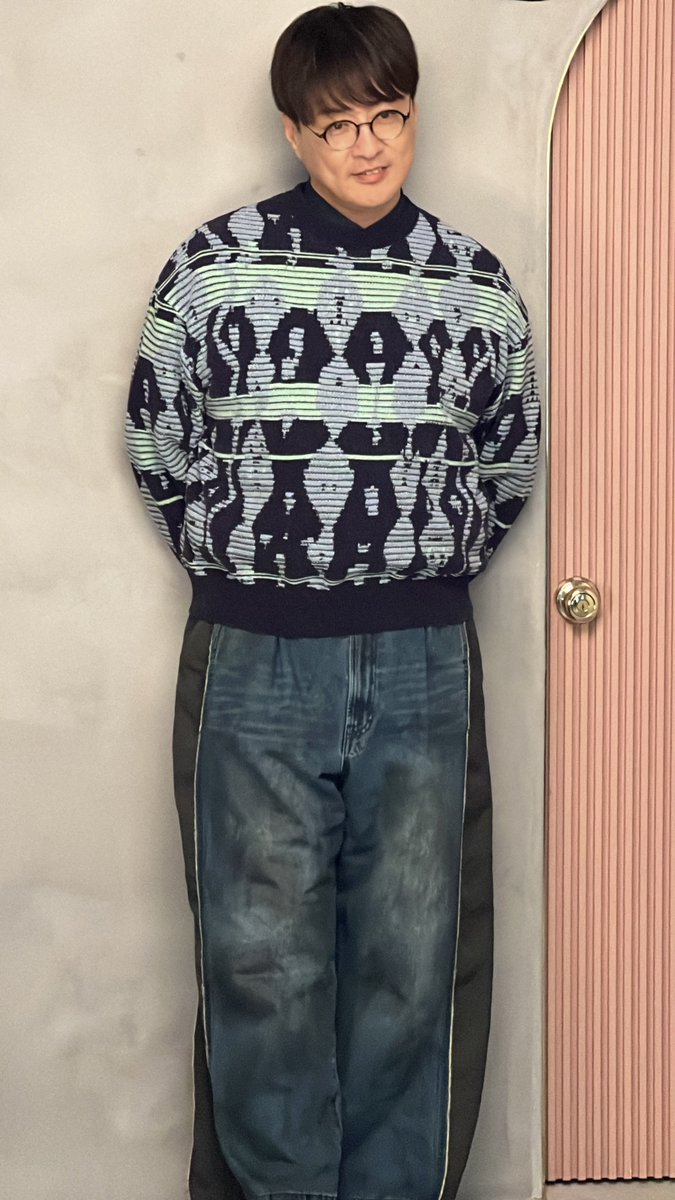 CRcrownland's tweet photo. というわけで！

6月20日は

#純烈　リーダー

#酒井一圭　

51回目の誕生日！

ハッシュタグは・・・

#純烈とモナキのP51 こんなんでどうでしょう。 https://t.co/OOEv3tgrpB