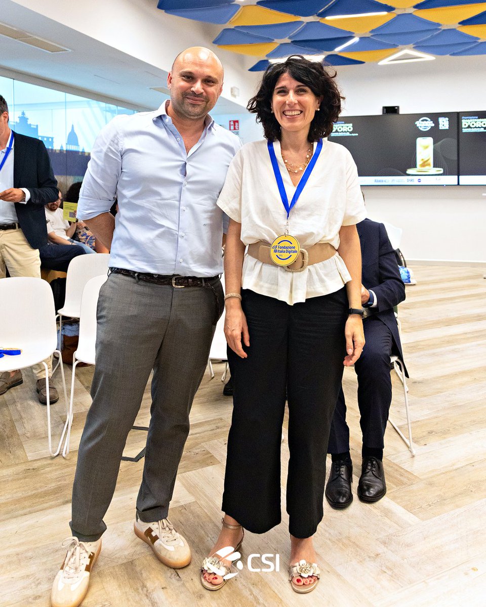 csipiemonte's tweet photo. CSI Connect riceve una menzione speciale allo Smartphone d'Oro 2026!
Il nostro podcast è stato riconosciuto tra le migliori esperienze di comunicazione pubblica digitale italiana.
Grazie a tutti. Continuate a seguici su https://t.co/kNfuQVflty

#yourdigitalpartner #nuovocsi https://t.co/ldfCrBYMJs
