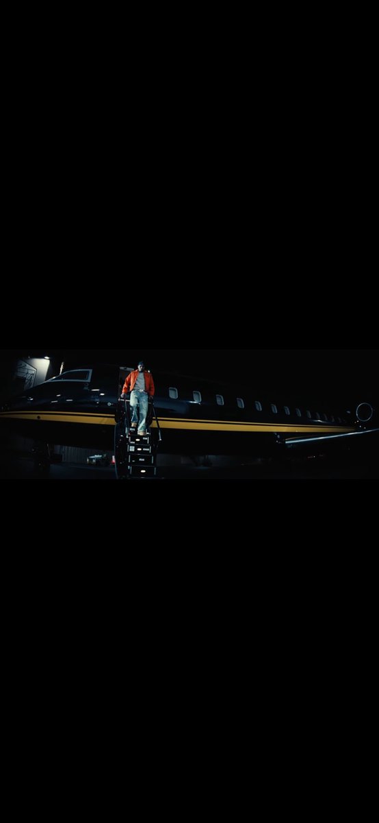 Ifrahbreezy's tweet photo. Chris brown 😍 https://t.co/F9ERlUeeXi