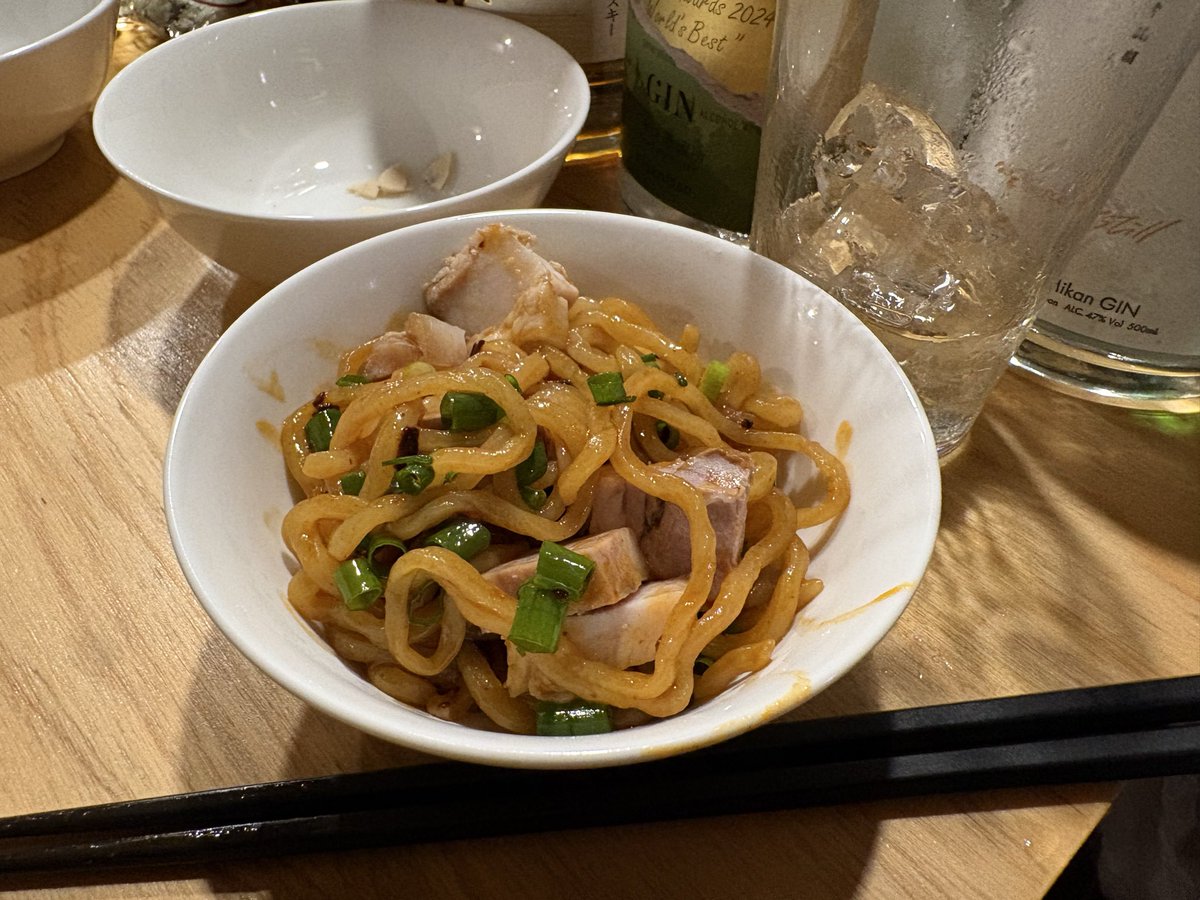 urouro3838's tweet photo. 自己アイデンティティを取り戻したような飲みだった。付き合ってくださった方に頭が上がらない https://t.co/EZfgTmTIcn