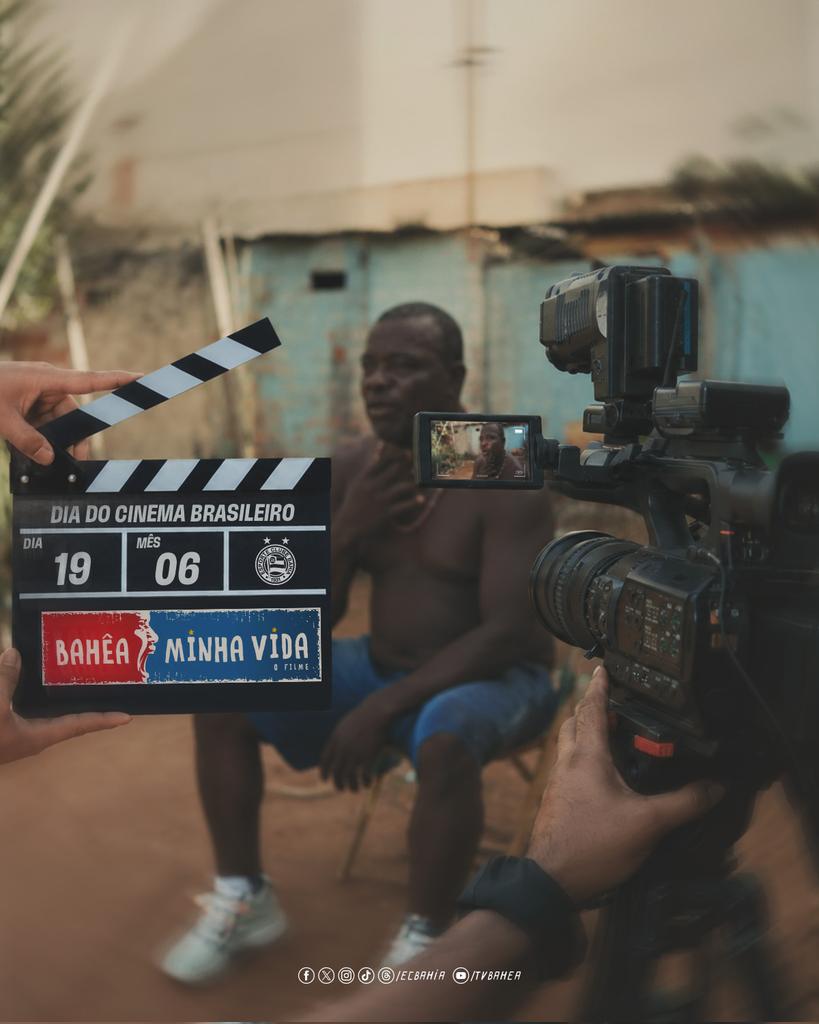 ecbahia's tweet photo. 🎦 Hoje é o Dia do Cinema Brasileiro e temos um presente pra Nação. Assista ao filme Bahêa Minha Vida, lançado em 2011, sucesso de público e crítica, de graça no nosso canal no YouTube ➡️ https://t.co/FF8XJm7Trb #BBMP https://t.co/K76J9sRpvB