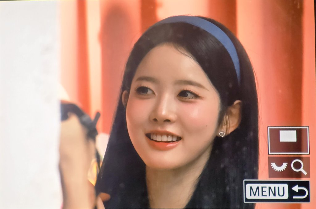 redifil's tweet photo. 20260619 스테이씨 STAYC 시은 macmoc 성수 https://t.co/WZQpWKtg3N