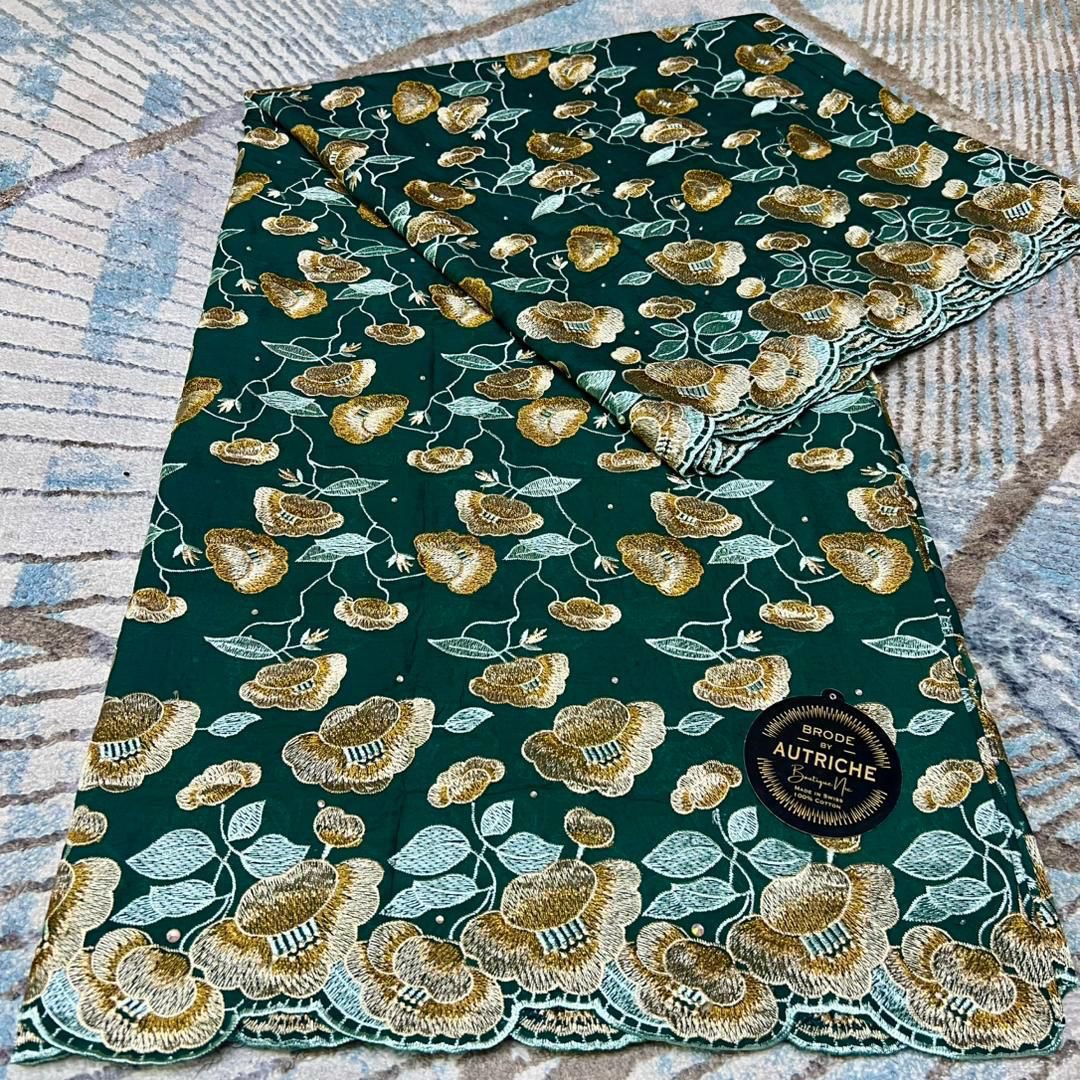 Herpsertooh's tweet photo. Lowest price guaranteed,quality never compromised 

CLOUDY LACE
💯 COTTON 
💰 PRICE 33,000
📍Kano https://t.co/7B15g5maAg