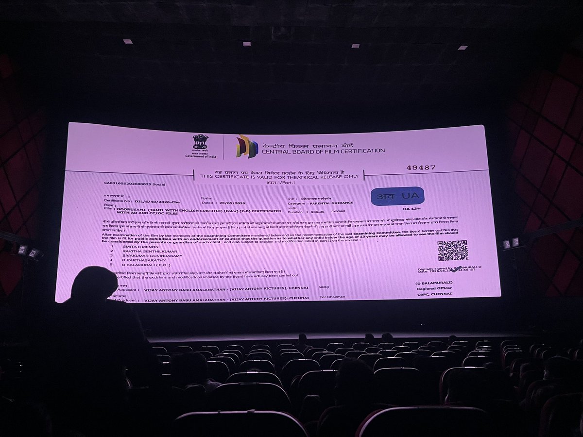 Ksakthi14's tweet photo. Show time: #NooruSaami @kamala_cinemas .
#KSReview https://t.co/sQytu6t9SJ