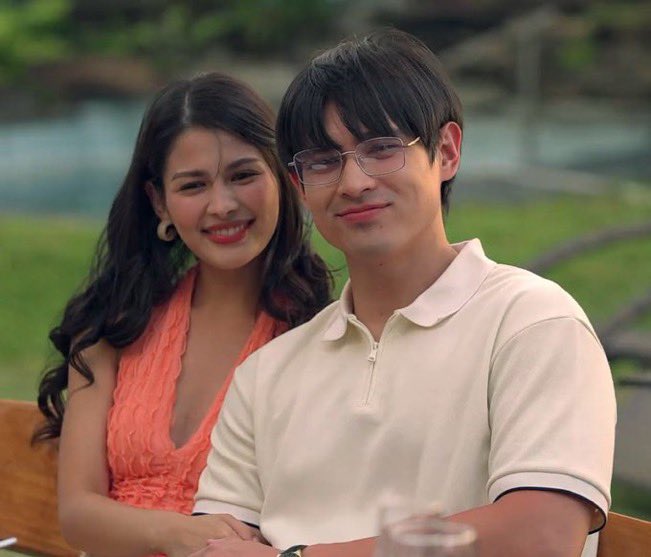 msyochiii's tweet photo. Ily, azralph. Congrats on the succes of h88! watching u both grow through this show has been such a joy to witness, and seeing ur happiness together makes everything more heartwarming. Wishing u both continued success and a love that keeps growing 🫶🏻

MARTSARI FATED BY UNIVERSE https://t.co/z3HMPq06k7