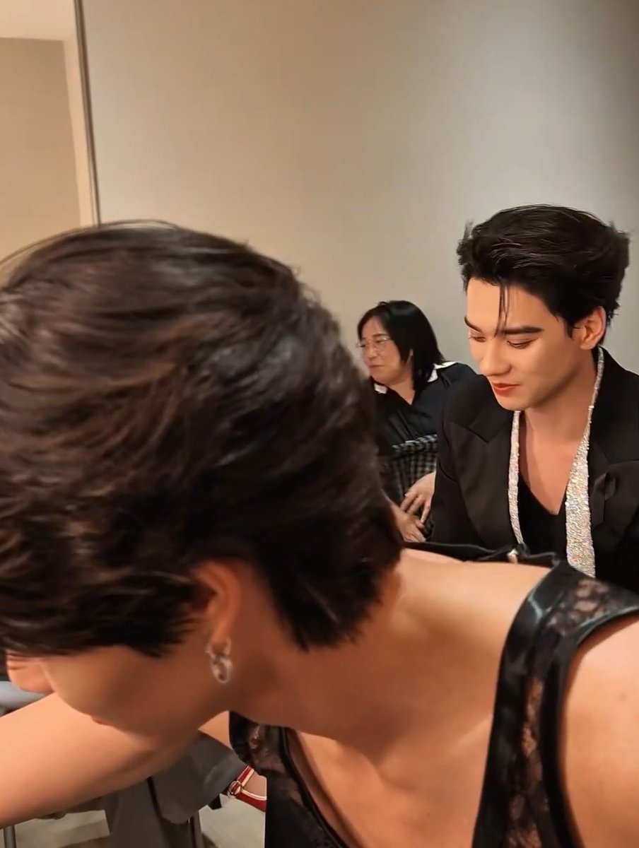 mona_skyyz's tweet photo. เขาว่าสายตามันหลอกกันไม่ได้😌 https://t.co/2hCF53uwBy