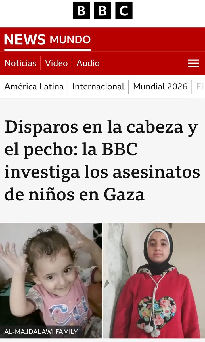 uprazhneniye's tweet photo. Los cirujanos que fueron a Gaza en socorro de los palestinos relatan que entre las causas de muerte más comunes entre los niños están los disparos en cabeza y pecho. En otras palabras, los genocidas israelíes practican con niños.

La 1ª foto ganó el European Press Prize 2026. https://t.co/hfvtPazoF1