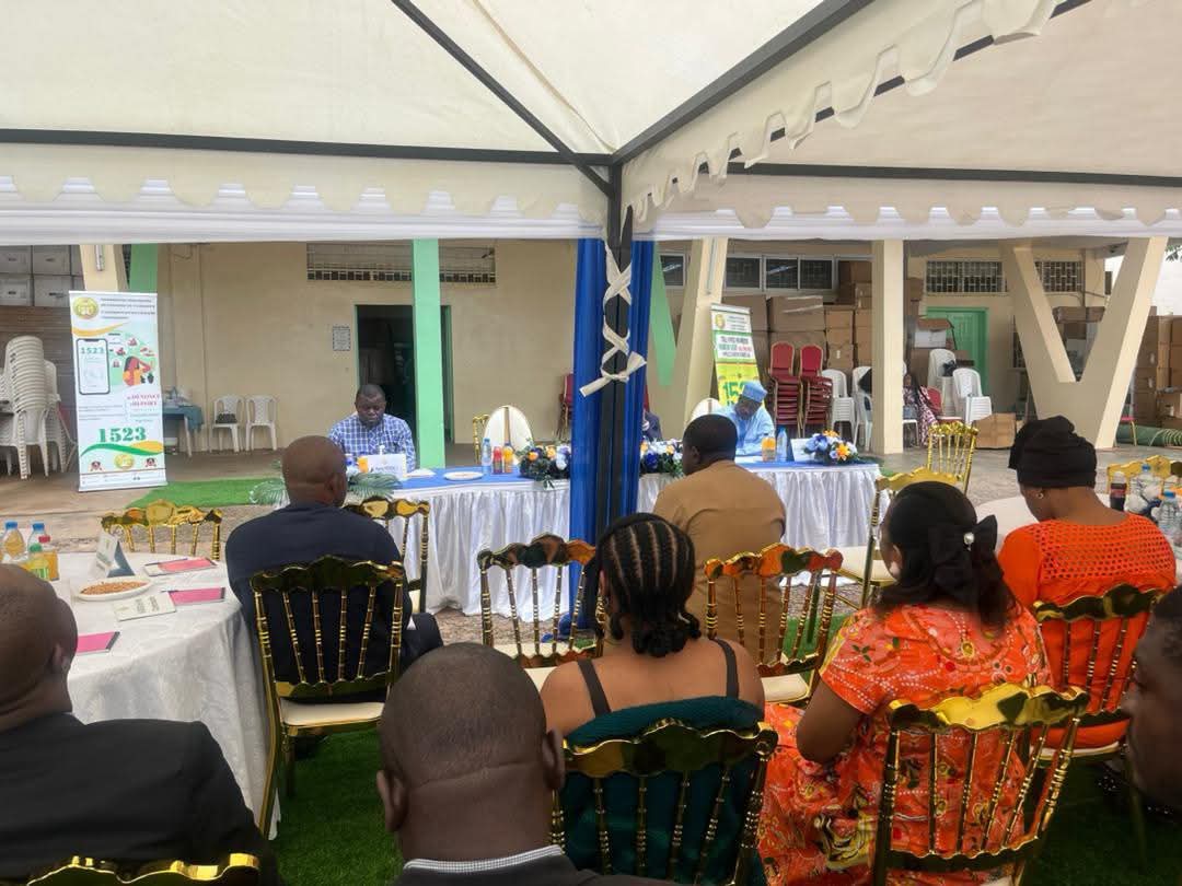 chrc_cdhc's tweet photo. The 140th International Labour Day: CHRC staff educated on social dialogue and decent work, Yaounde, 30 April 2026
Read... https://t.co/ViHcOBhtUN
#CHRC
#CDHC
#1523 https://t.co/z3DjkBI2WE