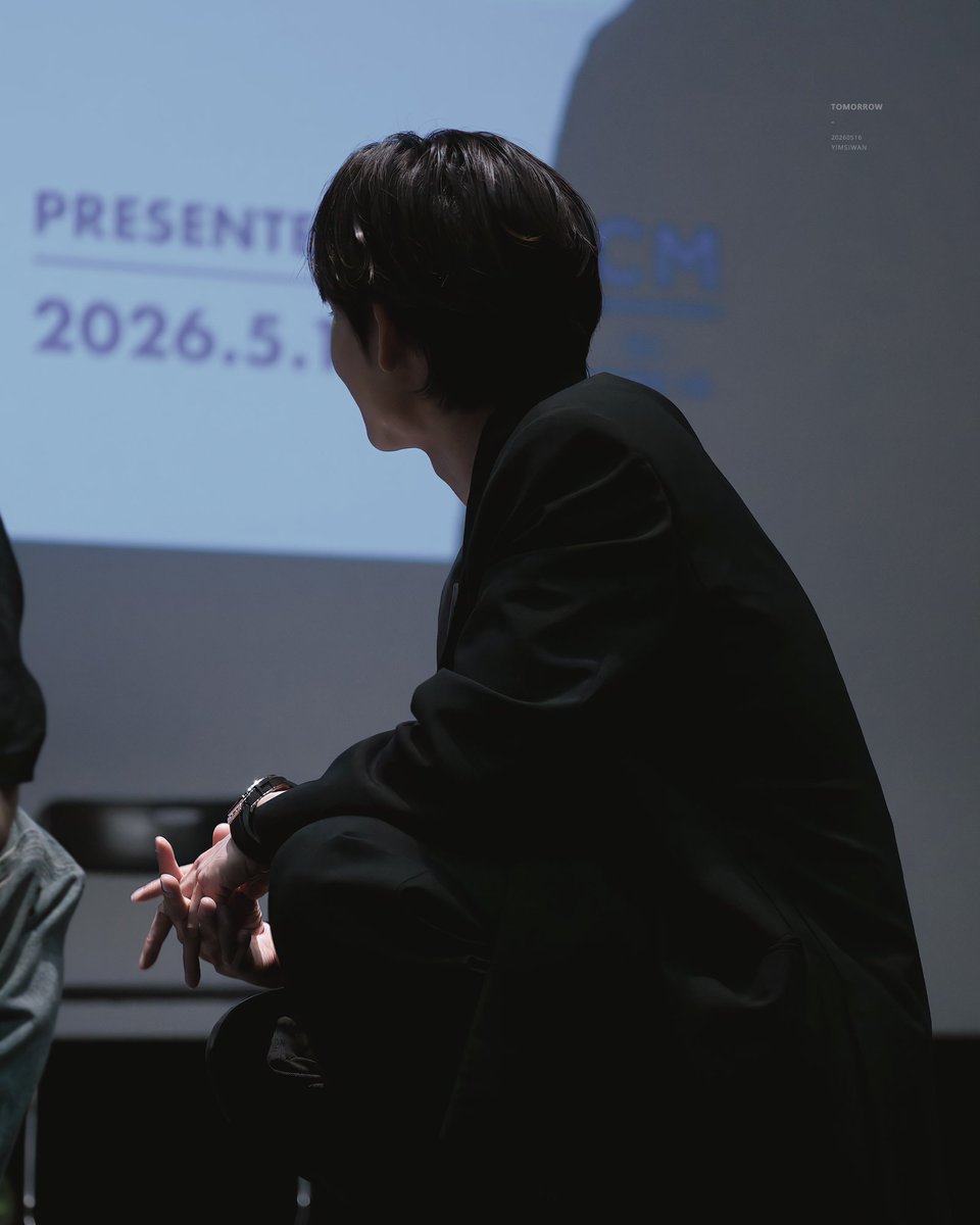 tomorrow1201's tweet photo. 임시완 보고 싶다💫

#임시완 #yimsiwan https://t.co/P0UiYY3pFh