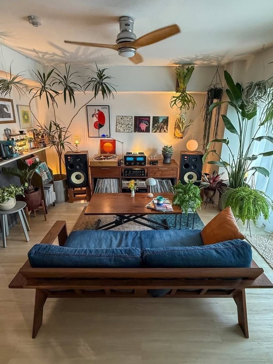 INTERIORBYHUT's tweet photo. Listening room designs >> https://t.co/VrLA7Ilj4I