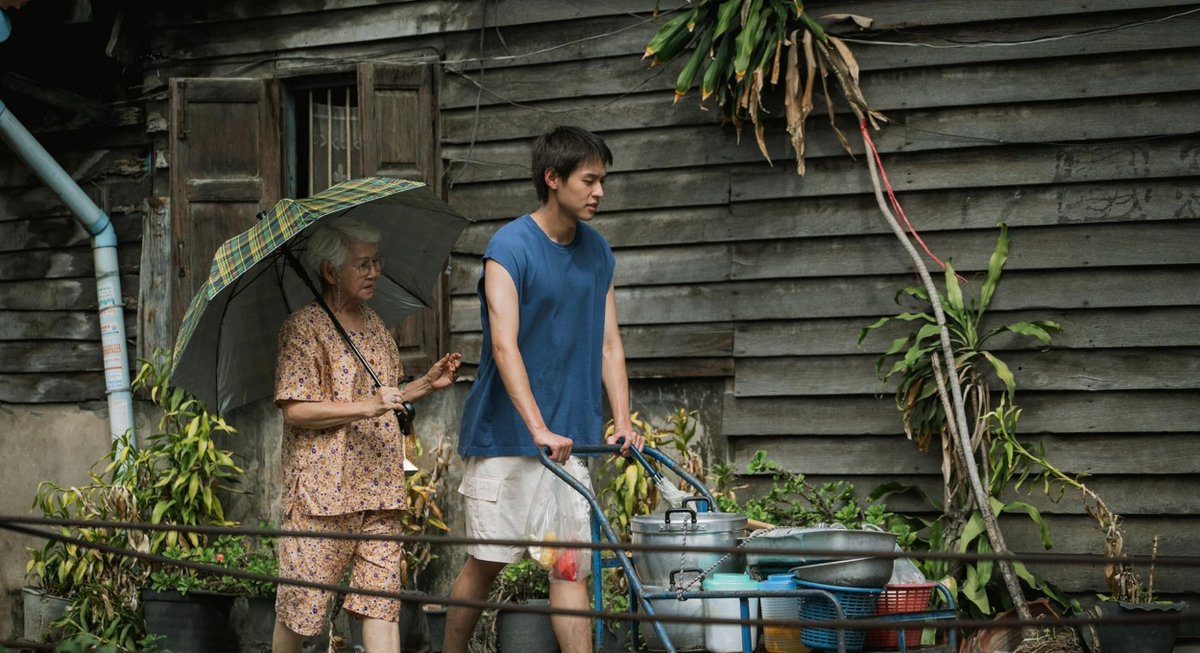 ourherodeniro's tweet photo. On this week's episode, Mike recommended the Thai director Pat Boonnitipat's 2024 masterpiece, 'How to Make Millions Before Grandma Dies', as a more earnest, heartfelt, and truthful depiction of aging - but still with a somewhat light and comedic tone. https://t.co/H2YM4sriis
