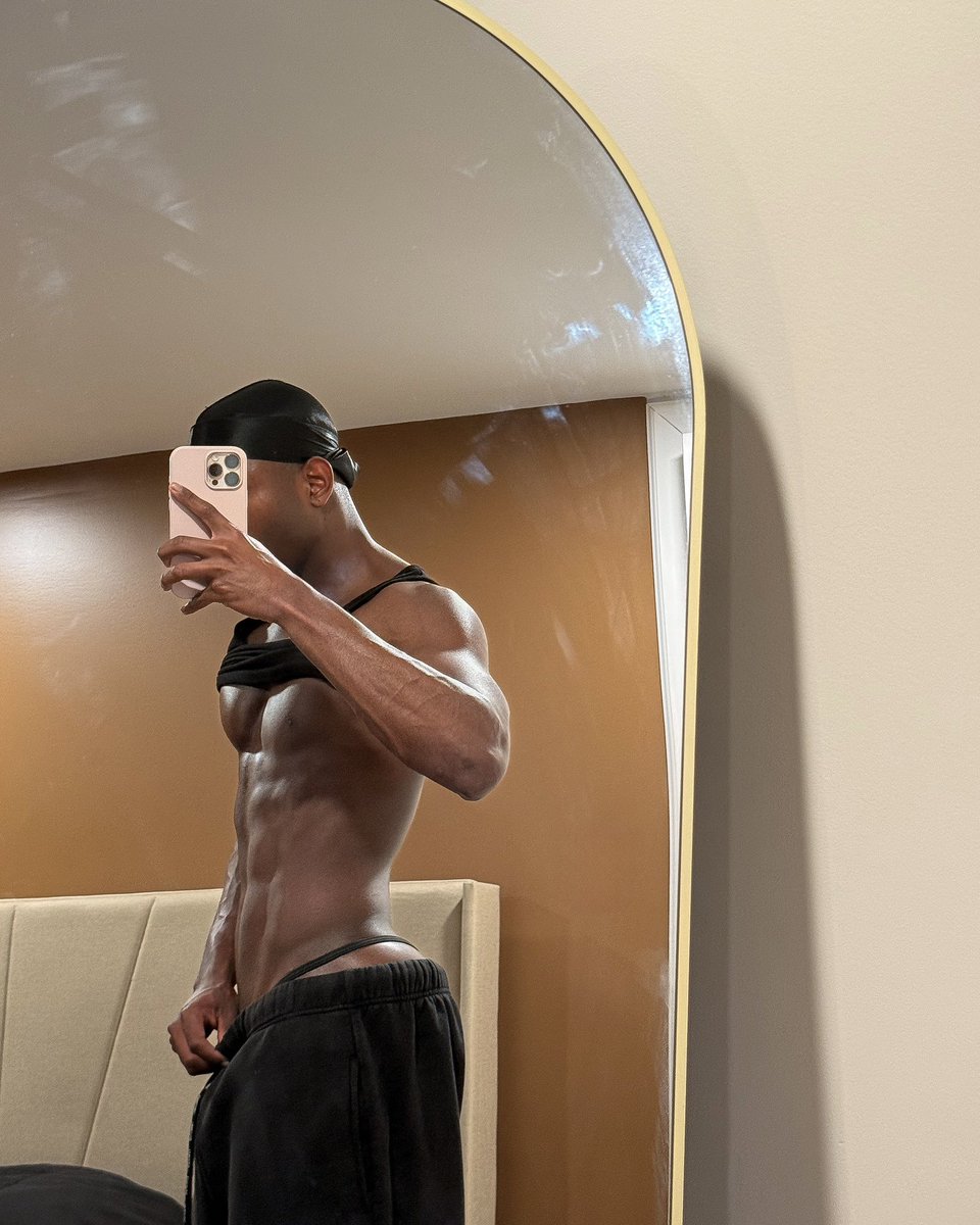 talkkev's tweet photo. healthy gains https://t.co/tpjRf8Ze0i
