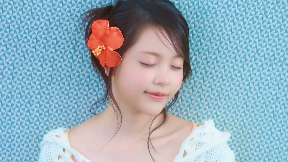 H2HCARMEN_INA's tweet photo. #CARMEN 'Lemon Tang' MV TEASER 🍋

#Hearts2Hearts #카르멘 
@Hearts2Hearts https://t.co/VGdBAcSXkV