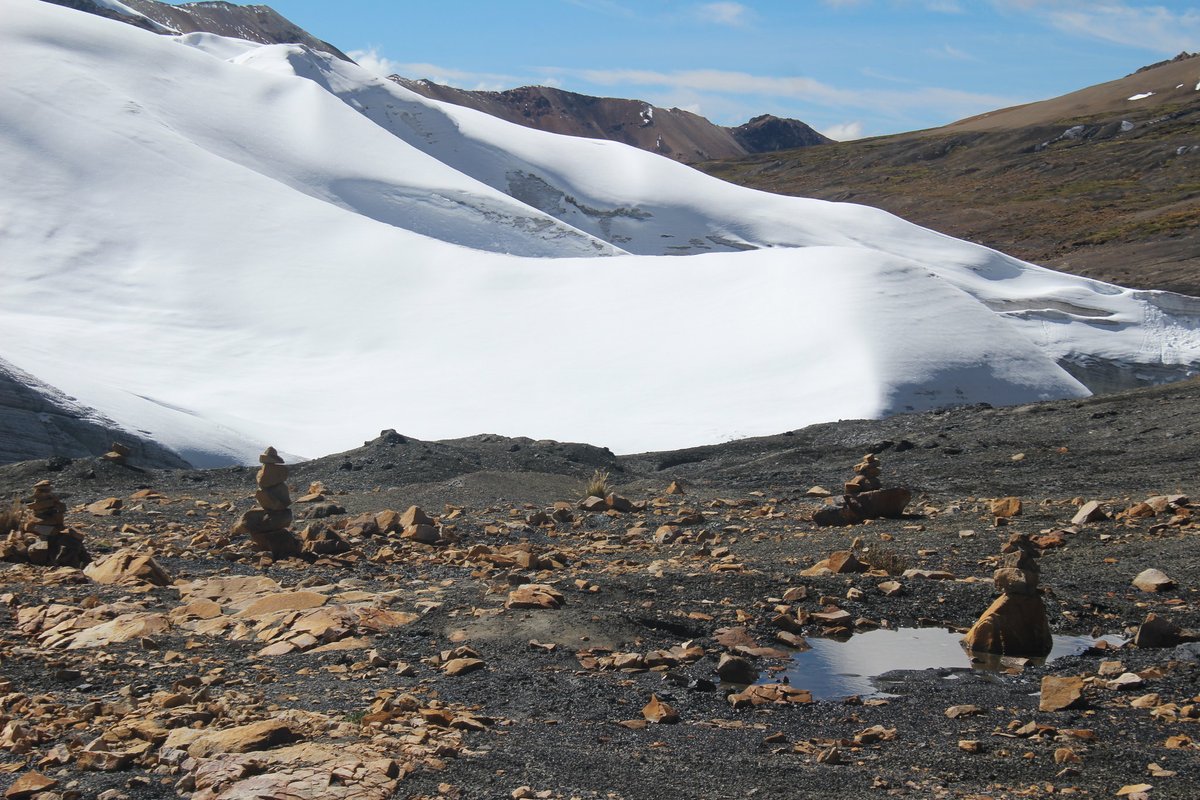 OEA_Desarrollo's tweet photo. #ProgramaDeAgua | Perú alberga más del 70% de los glaciares tropicales del mundo. Entender su evolución en las próximas décadas es vital para la gestión del agua, ya que regulan el flujo hacia las cuencas, especialmente durante las épocas secas. 🧵👇 https://t.co/fEJOND6Ngs