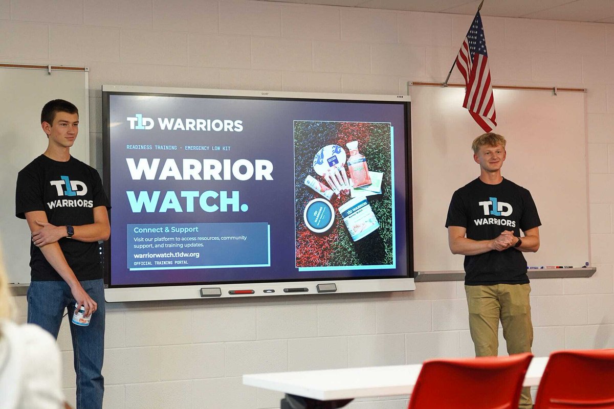 _T1DW's tweet photo. Readiness saves lives. Last night, Warrior Watch was at Beechwood High School training coaches and staff on the Emergency Low Kit for athletes with Type 1 Diabetes. 🐾💙

Bring Warrior Watch to your school or athletic program: https://t.co/oXum6ti1VX https://t.co/wOoaFcjKJ4