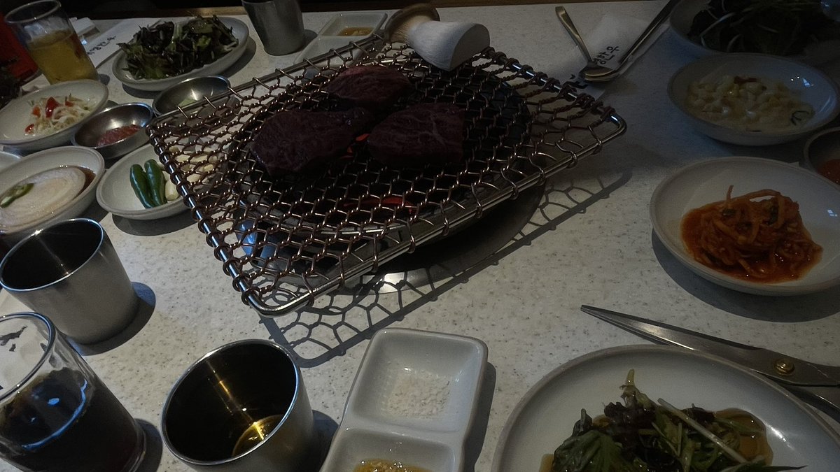 axrsbi's tweet photo. 교수님 건강 회복기원 1일차 https://t.co/3JdxlGj9Qj