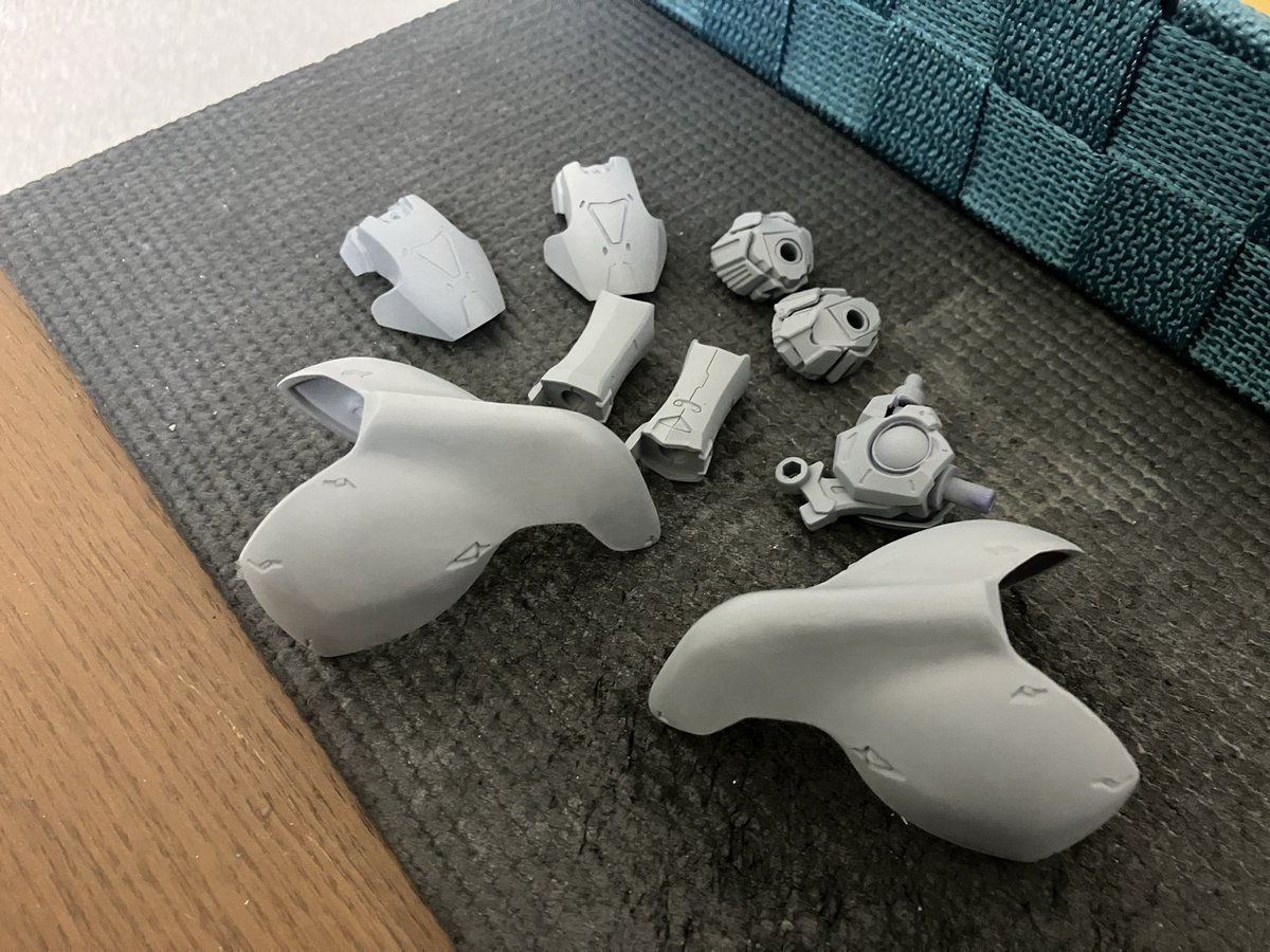 RA58132047's tweet photo. シュペルタールン
　肩のヒケは強敵でしたw
 #FSS_jp https://t.co/aArhGByT2w