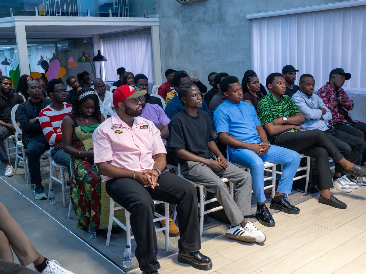theflutterwave's tweet photo. Ending the week with highlights from our recently concluded Fintech Evenings!🦋

From AI to product scaling, the conversations were honest, insightful, and full of fresh perspectives. The best part? Leaving with new ideas and new connections.

Thanks to everyone who showed up and made it memorable!💙

#flutterwave #fintechevenings
