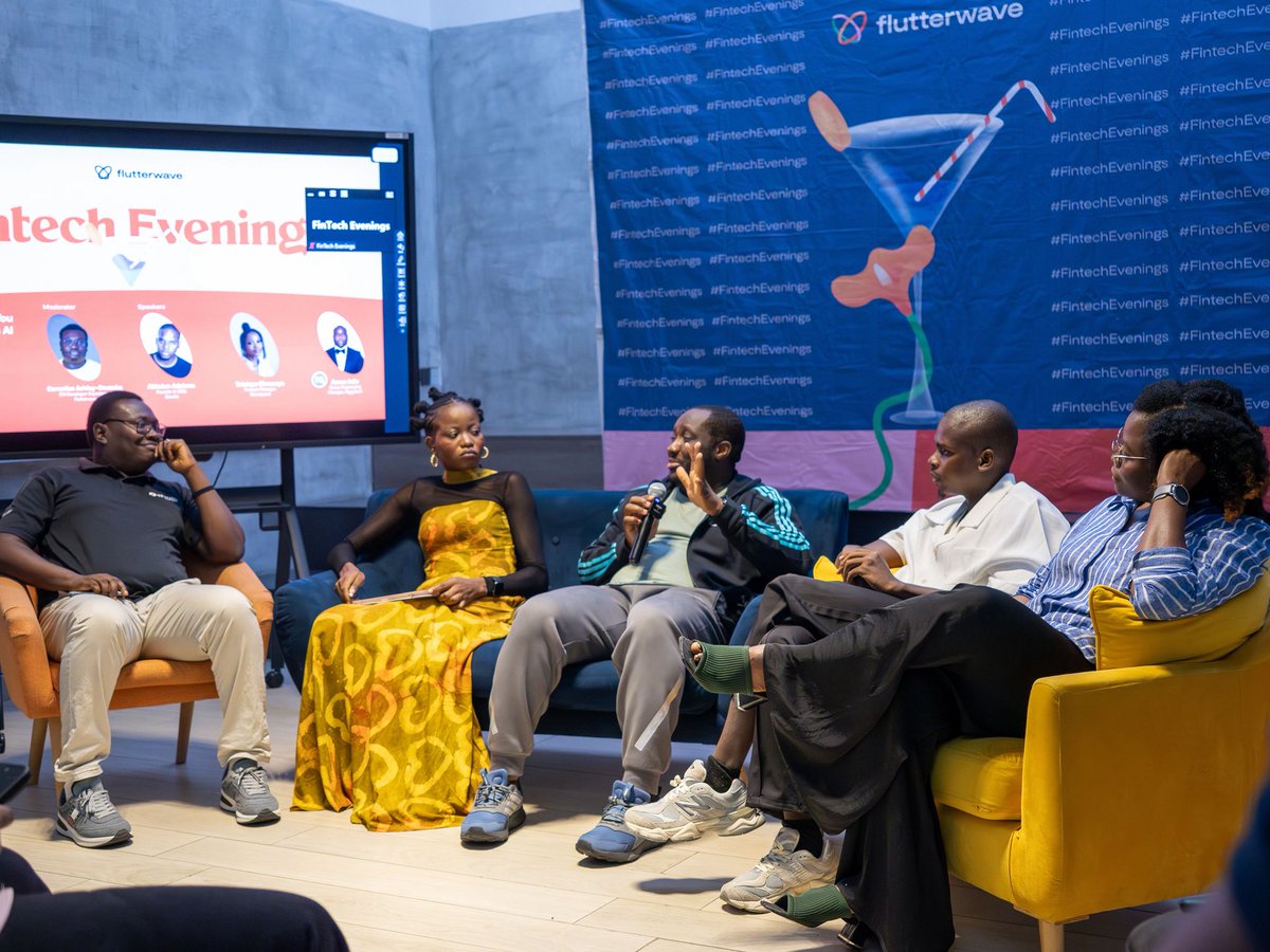 theflutterwave's tweet photo. Ending the week with highlights from our recently concluded Fintech Evenings!🦋

From AI to product scaling, the conversations were honest, insightful, and full of fresh perspectives. The best part? Leaving with new ideas and new connections.

Thanks to everyone who showed up and made it memorable!💙

#flutterwave #fintechevenings
