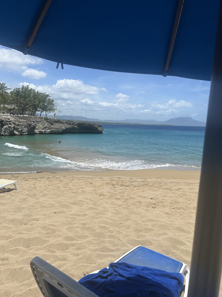 Al97icp's tweet photo. Qué lo qué 🇩🇴 https://t.co/RrUJs3gi6V