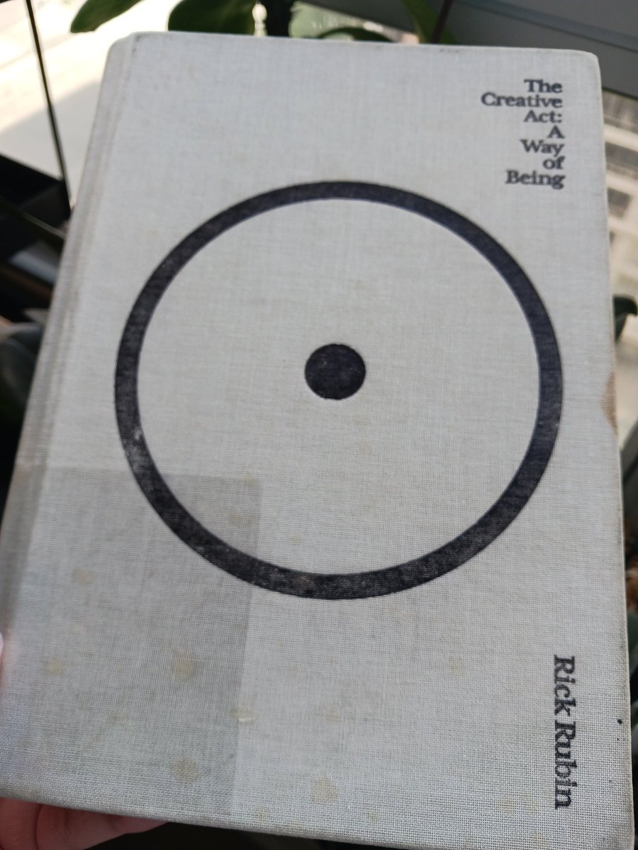 30fourflavours's tweet photo. Weekend read. @RickRubin https://t.co/IVIiqx4xMB