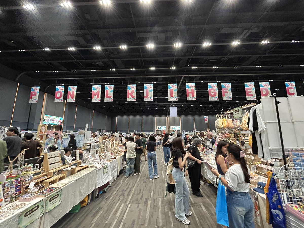 cupidsistershop's tweet photo. มาอัพเดทบ้านนี้สักนิด ผ่านงาน #IFEXPO2026 #IFEXPO26 ไปเรียบร้อย เหนื่อยแต่สนุกมากค่ะ ขอบคุณลูกค้าทุกท่านที่มาอุดหนุนกันตลอดทั้ง 2วัน ได้เจอเพื่อนฝูงพี่ๆน้องๆ เหล่าexhibitor ที่คุ้นหน้าคุ้นตาเพียบเหมือนวันพบญาติ ผลงานมีแต่สวยๆ ไอเดียดี น่าช้อปเต็มไปหมด จัดบูธกันเก่งมาก เดินเพลิน~ https://t.co/BvDlC3IUR3