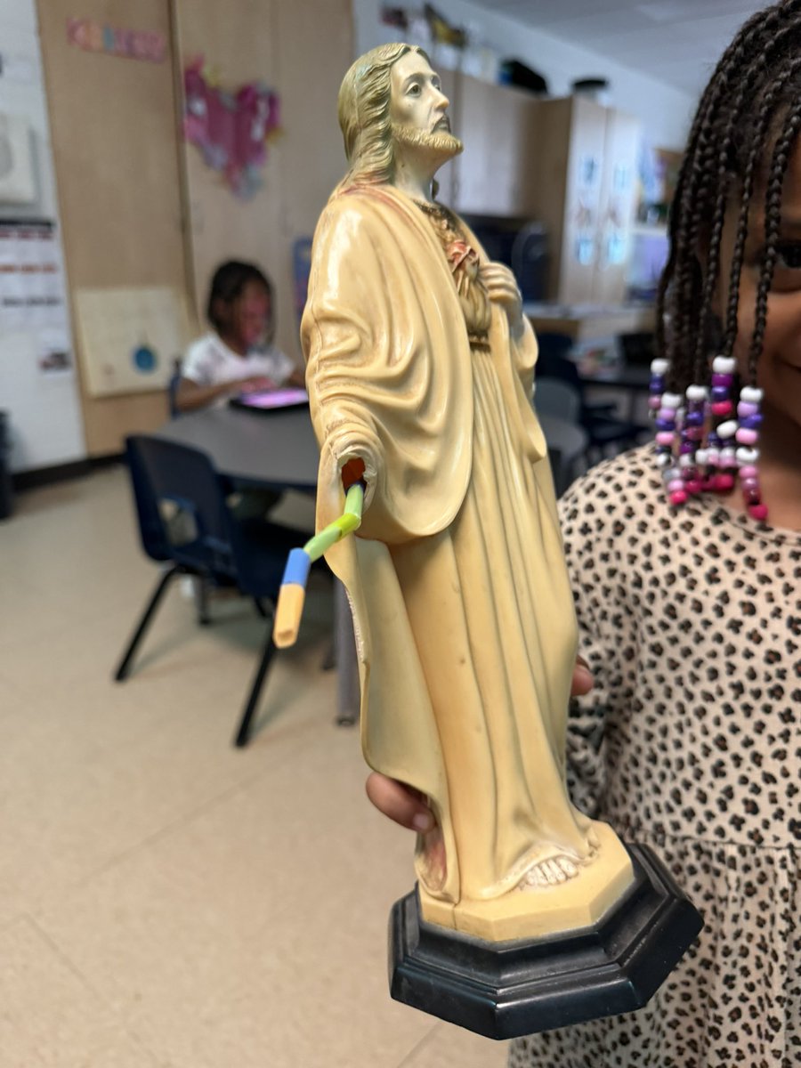 Ms_P_Hall's tweet photo. When Jesus loses His hand ๐๏ธ in an accident, but your students are innovative. ๐ #ocsbBeInnovative #FutureEngineer #ocsbSTEM @ocsbRE #ocsbKinder @GShepherdOCSB @OttCatholicSB https://t.co/Ufw8h8s0qU