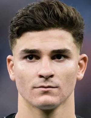 wahranelo's tweet photo. @abctp9091 @MABEL98198955 @christ_chan__ the whitness they brag about vs a casual image of Rami Bensabaini https://t.co/fBcTECEVQj