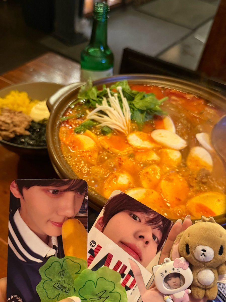bbiheart's tweet photo. 앤더블엽떡했어요 🫪 https://t.co/q80mu1yixF