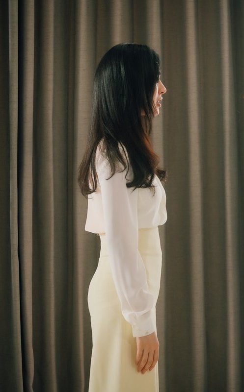 blblslsl's tweet photo. 像翠竹，又像幽兰，挺拔不失芳香 https://t.co/pTUa7WF6bb