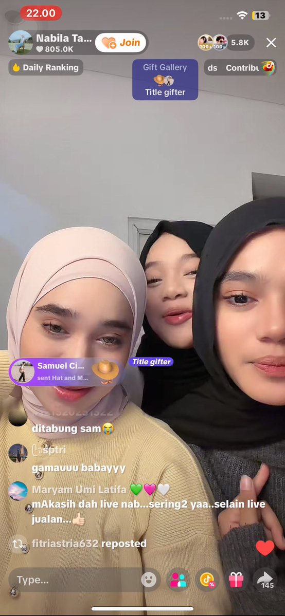 dddelphine_'s tweet photo. selaluu gemesinnn😭🤍 bahagia selalu yaa samuel nabila🤍🤍 https://t.co/ChSKM9SZqk