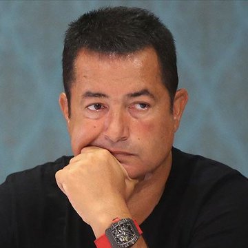 Acun Ilıcalı'dan Dikkat Çeken Twitter ve Futbol Yorumu: 'Midem Bulanıyor' Mu, 'İçim Açılıyor' Mu?