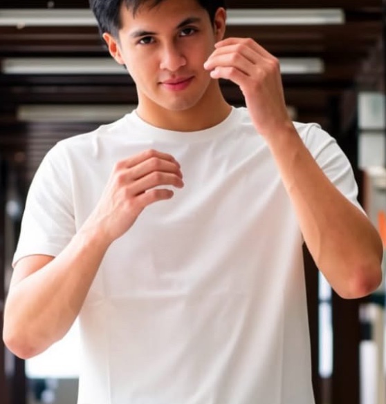 Thomas42667252's tweet photo. Kahit ikw pa ang Michael Jordan ng Ph Volleyball maLLove at first sight ka tlga kay #andreicaracut

 #Belldrei #MiloEveryDrei #HeadandShoulDrei #StayHyDreited #anyanynalang https://t.co/Ev63dGnTE4