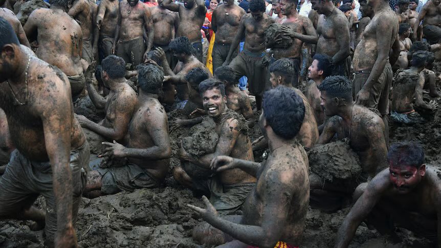 BankofSaudi's tweet photo. @Krishnanand_g @CystOdonovan @RealPriyanshu9 I’d rather fuck 100 goats than be from this shithole of a place. https://t.co/sbYifypeaP