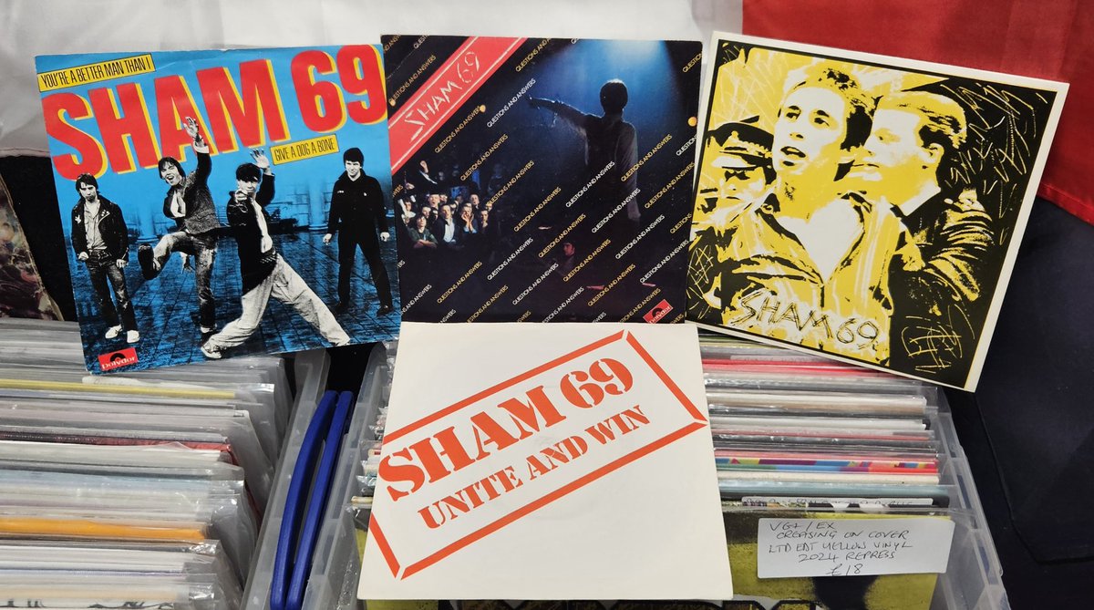 RedRecords77's tweet photo. Sham army &amp; Mr Pop. https://t.co/TVbBjvX4u1