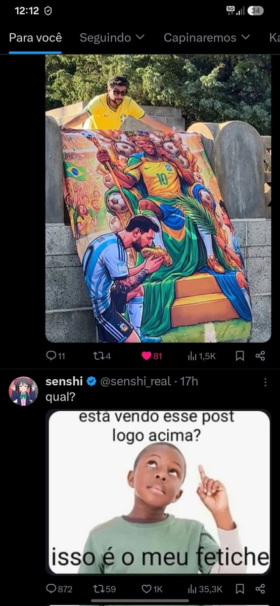 Fr0styD0g22's tweet photo. @senshi_real O messi beijando o pe do REI! https://t.co/osqvTnDKd1