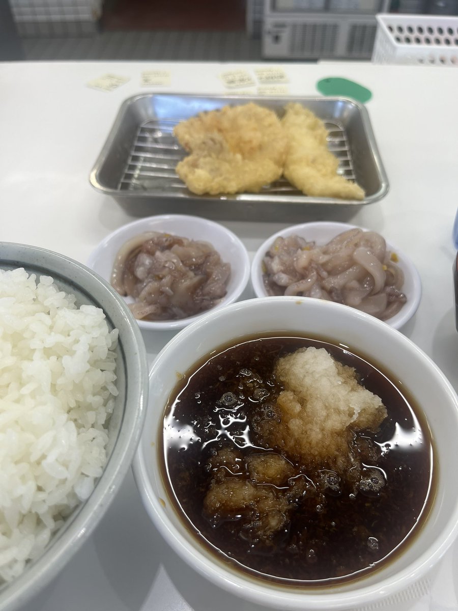 ken9855's tweet photo. 3日ぶりに宮崎帰って来たー
福岡帰省楽しかった！
ほとんど毎日食ってばっかりだから梅雨明けたら本格的に運動せねば🏃 https://t.co/OHUJbMud21