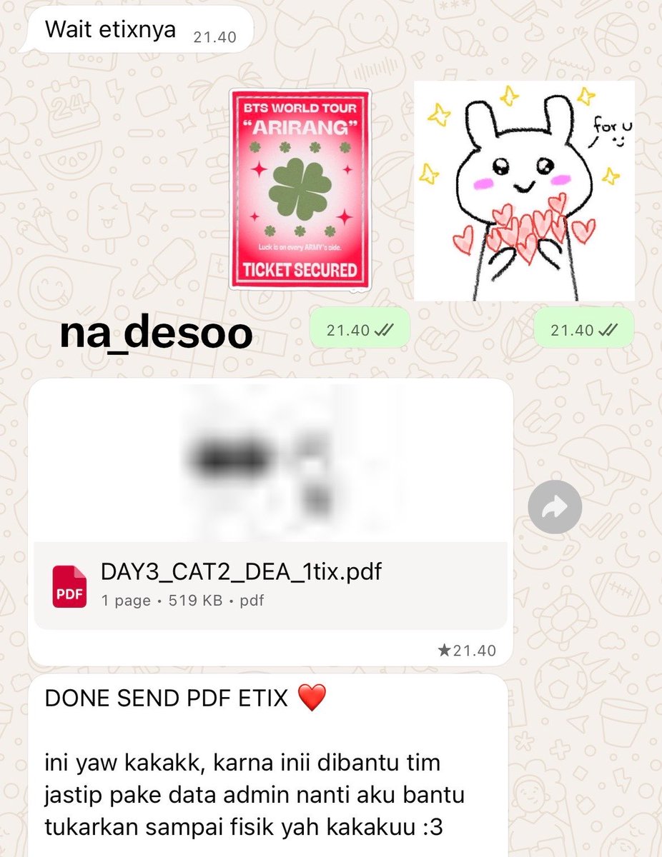 na_desoo's tweet photo. MASIH GA NYANGKA DESEMBER BISA KETEMU BANGTAN😭💜 gabisa berkata apapun lagi selain terimakasih banyak kakak jastip terkeren dan tersabar @zalmijastip 😭💜 aku mau jadi langganan cust boleh ya :3 https://t.co/DD02hiReNu