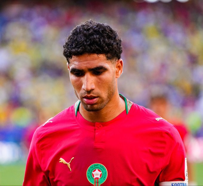SaraErrouati's tweet photo. #StandWithHakimi 
#DimaHakimi 🇲🇦 https://t.co/c5tr6t6aY6