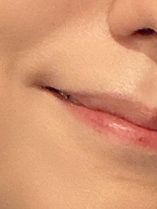 johns_901's tweet photo. 이빨보임 바보ㅋ https://t.co/356URM37Uv