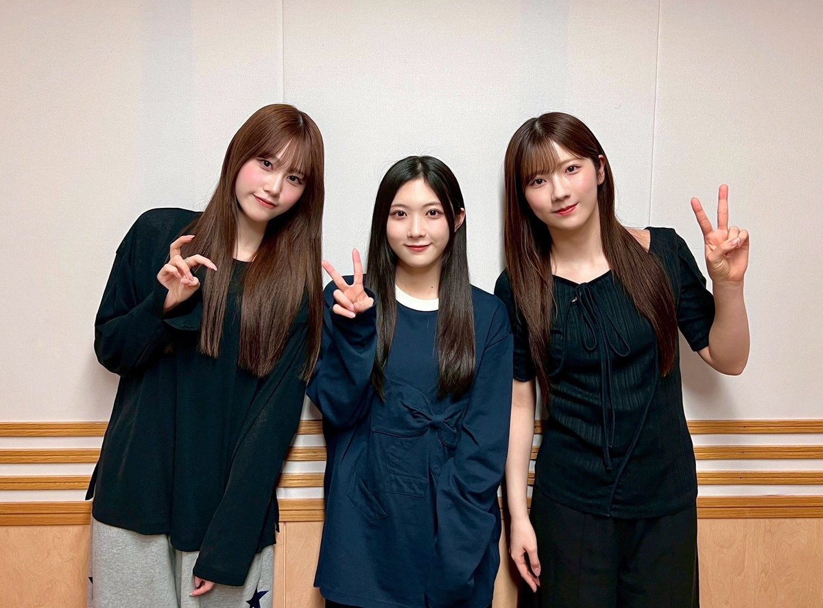sakura_joqr's tweet photo. ˗ˏˋ 🌸 #櫻坂のさ 🌸ˎˊ˗
⏰この後 19：00～放送です📻⚡

番組MCの #向井純葉 に加え、
#小田倉麗奈 #谷口愛季 の2人が出演します🎉

▼今日のトピックス
・せっかちなんです🏃💨
・メロいが分かったかも？？？
・気になってしまうこととは？？？

お聴きのがしなく〜

🎧radiko
https://t.co/k9aQ3SHUyz

#櫻坂46
#文化放送