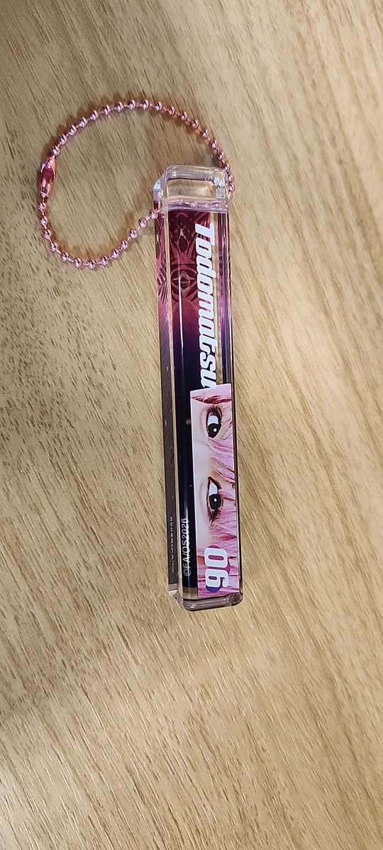 MU_10_RI's tweet photo. 交換  松ステ クリカ  特典 ホテルキーチャーム
譲▶画像のもの（3枚目〇ついてる物お譲り可）
求▶購入特典 キーチャーム  F6おそ松
クリカA.B  F6カラ松 
定価 買取

検索からお気軽にお声がけくださいませ🍀
21日昼手渡し可  郵送交換可 https://t.co/Ca8uWI17y8