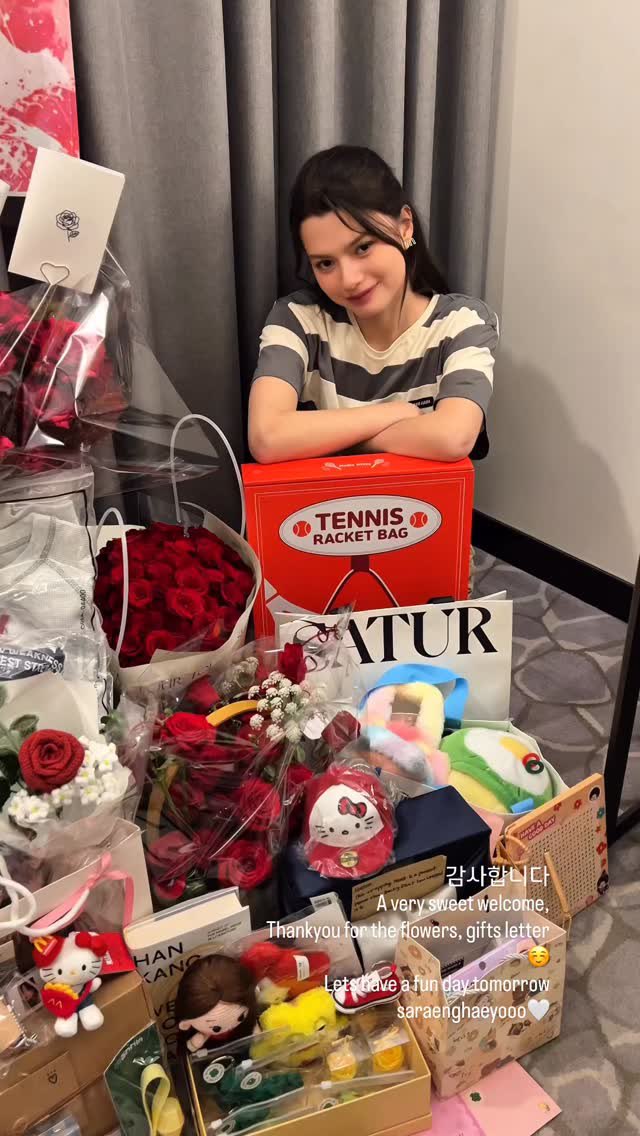 FB_Support_KR's tweet photo. 🥹🌹🤍 https://t.co/8k7zMoQdxG